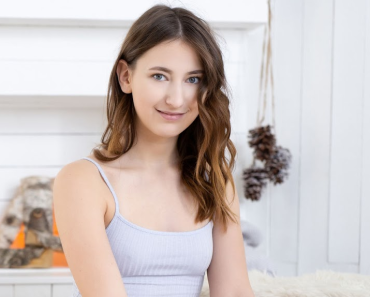 Wellness Consultant Phoebe Lanehart Shares How Men Can Compare Supplements Without Falling for Hype