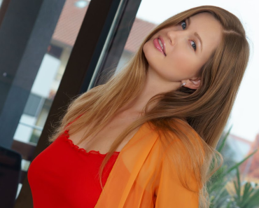Education Consultant Isabelle Hartwick Explains Which Online Degree Programs Women Are Comparing for Better Pay