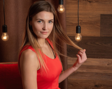 Nutritionist Dr. Eleni Harcourt Reveals Why Women Should Avoid Random Supplement Stacking