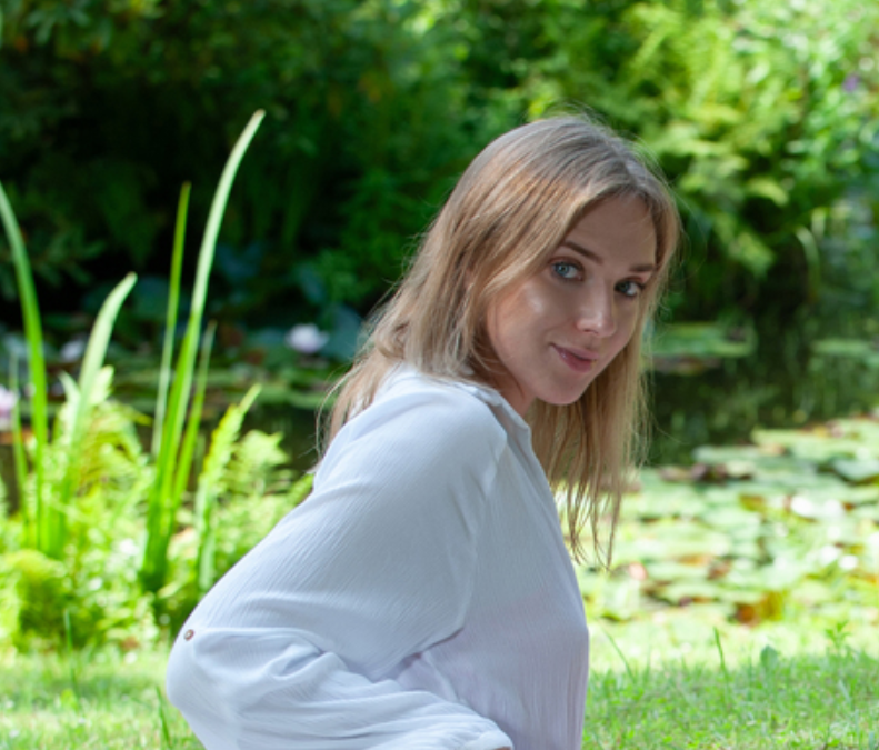 Dermatology Consultant Dr. Noelle Fairsong Reveals the Skincare Ingredients Women Should Understand Before Buying